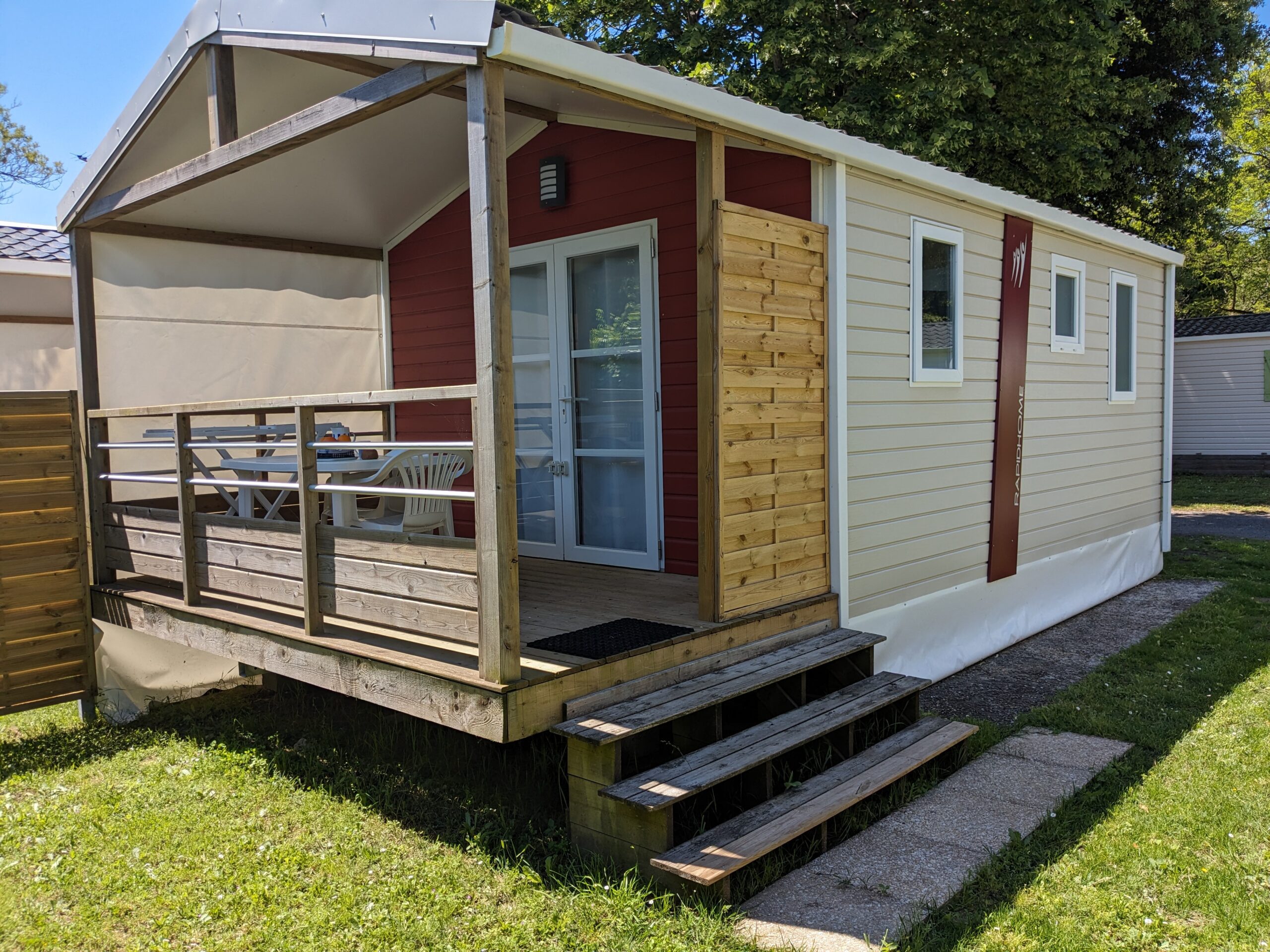 Mobil home 1 chambre lit 160*200